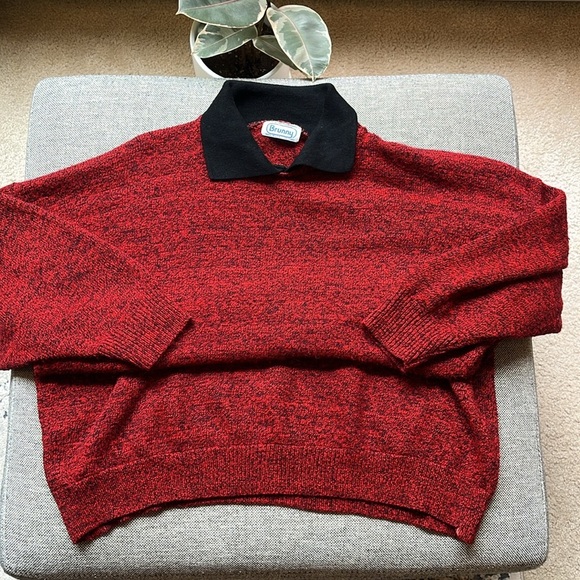 90s Vintage Grandpa Sweater with Black Collar Detailing - Picture 17 of 17